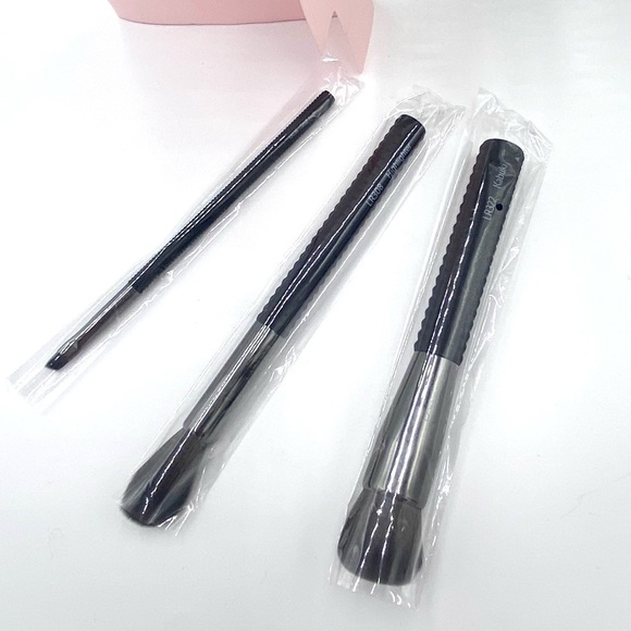 LaRuce Makeup Brushes,retail 96, On the Go Set - Picture 2 of 6